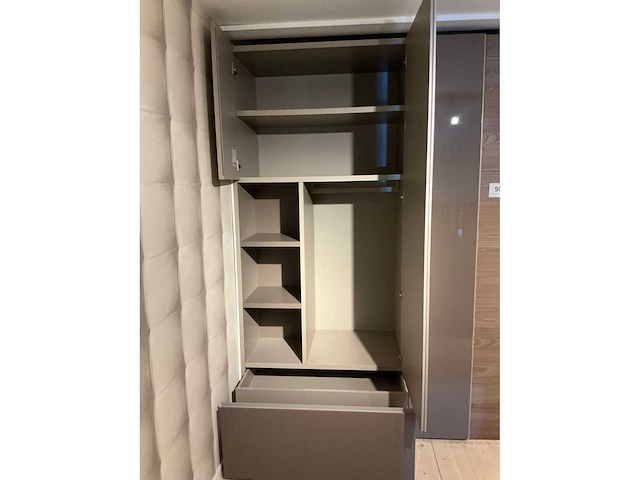 Ingebouwde tv-wandkast - afbeelding 8 van  10