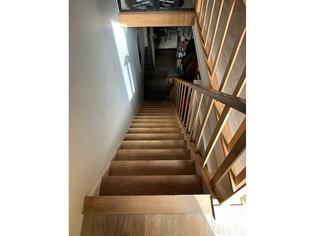 Ingebouwde wandkast + wand-hoekkast - afbeelding 5 van  13