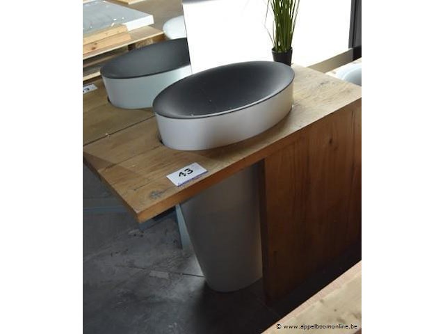 Ingebouwde wasbak plus spiegel 54x34, 102x50 - afbeelding 2 van  3