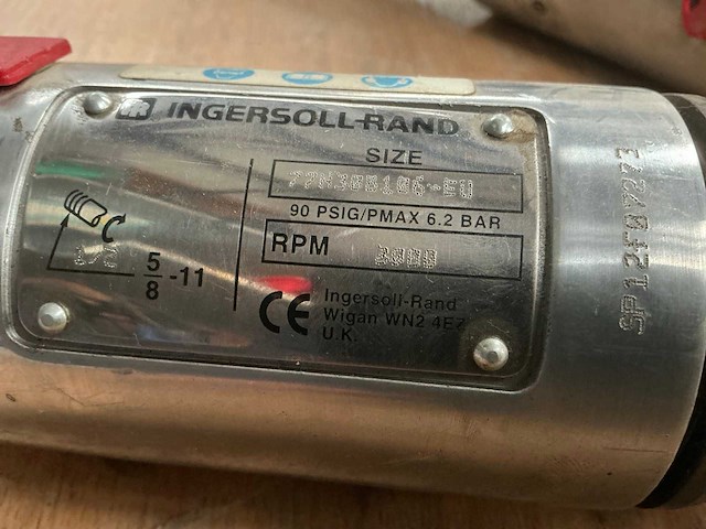 Ingersoll-rand - pneumatic impact wrenches (2x) , hydraulic jack , bendingtool - afbeelding 2 van  5