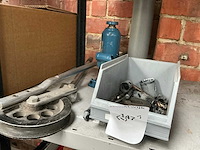 Ingersoll-rand - pneumatic impact wrenches (2x) , hydraulic jack , bendingtool - afbeelding 4 van  5
