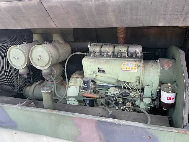 Ingersoll-rand co p-250-w-d-m-h268 deutz diesel motor luchtcompressor - afbeelding 16 van  20