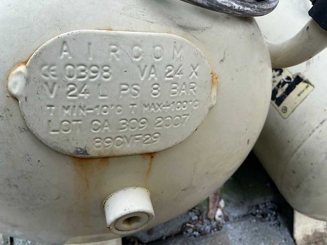 Ingersoll rand luchtcompressor (2x) - afbeelding 6 van  6