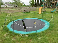 Inground trampoline - afbeelding 1 van  3