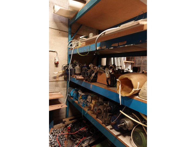 Inhoud atelier - afbeelding 44 van  47