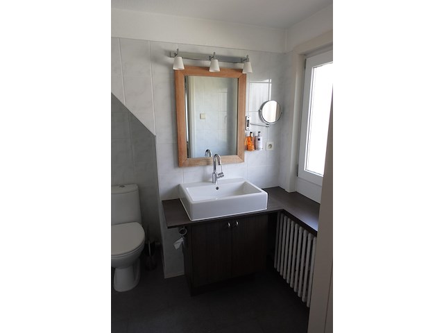 Inhoud badkamer - afbeelding 1 van  3