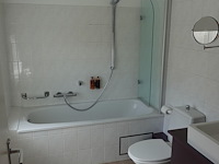 Inhoud badkamer - afbeelding 1 van  2