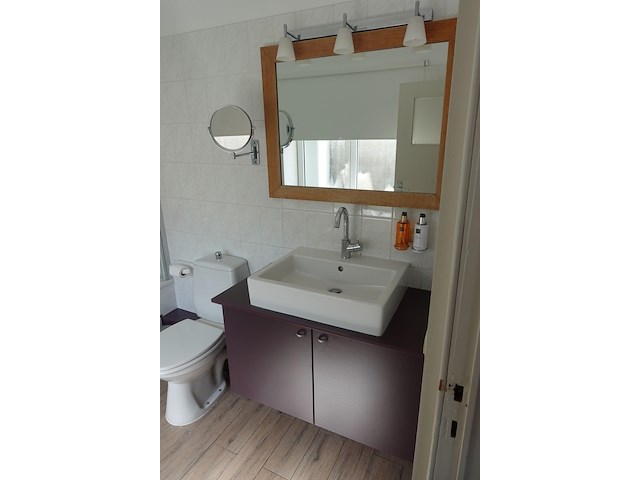 Inhoud badkamer - afbeelding 2 van  2