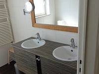 Inhoud badkamer - afbeelding 1 van  4