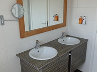 Inhoud badkamer - afbeelding 4 van  4