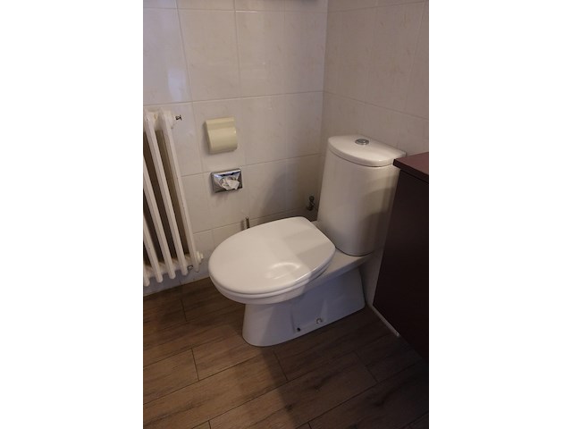 Inhoud badkamer - afbeelding 2 van  5