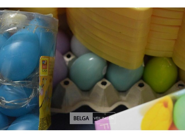 Inhoud bak div paas artikelen - afbeelding 6 van  6