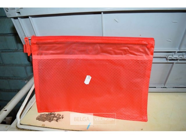 Inhoud bak div. soorten opbergtasjes - afbeelding 1 van  3