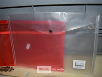 Inhoud bak div. soorten opbergtasjes - afbeelding 3 van  3