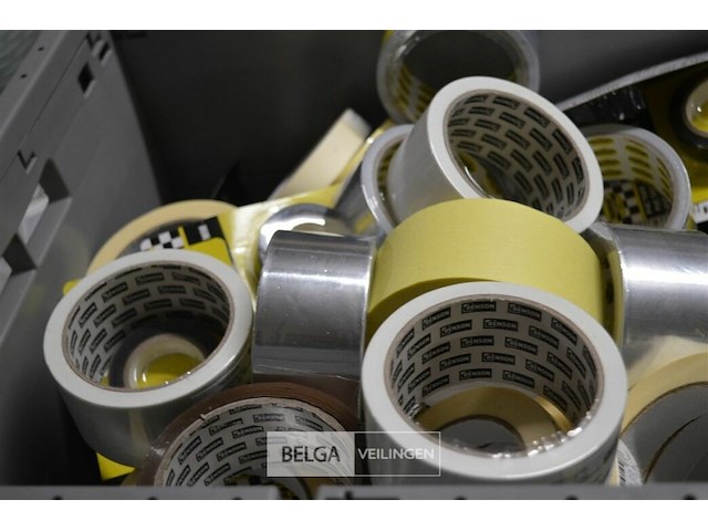 Inhoud bak div soorten plakband - afbeelding 2 van  4