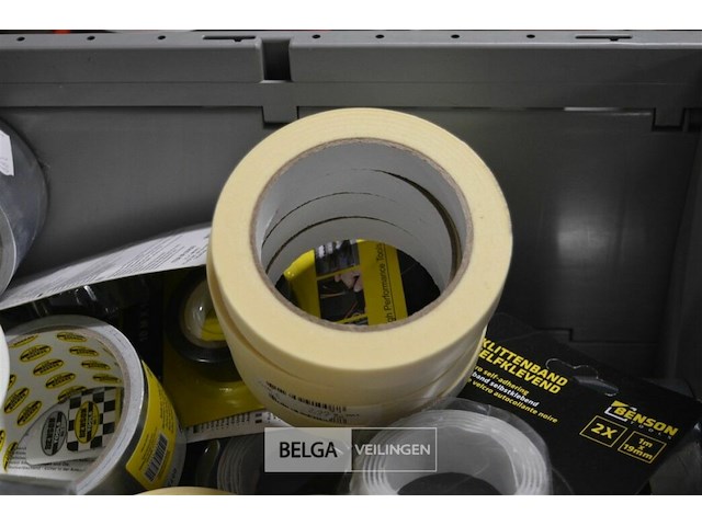 Inhoud bak div soorten plakband - afbeelding 3 van  4