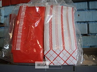 Inhoud bak div. soorten snoep/hamburgerdoosjes - afbeelding 2 van  2