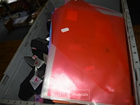 Inhoud bak div - afbeelding 4 van  4