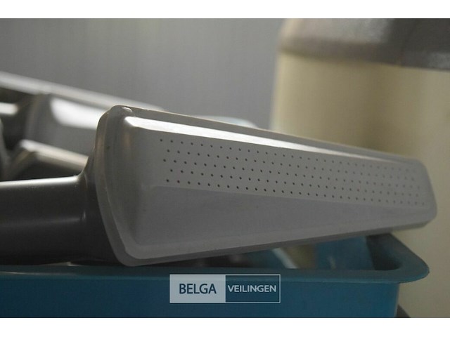 Inhoud bak gardena sproeiers - afbeelding 3 van  3