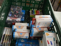 Inhoud bak knutselgerief - afbeelding 1 van  5