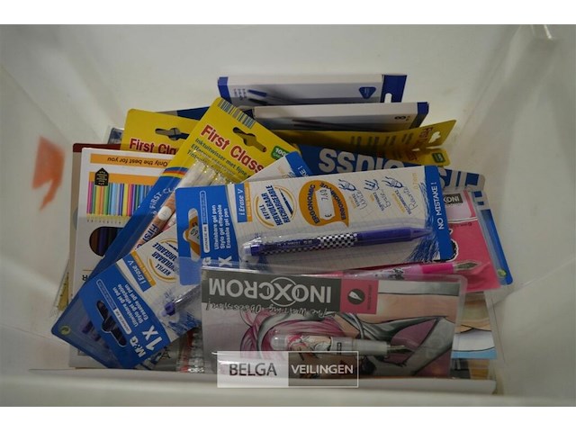 Inhoud bak partij div schrijfgerief - afbeelding 1 van  6