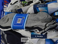 Inhoud bak partij div. sokken - afbeelding 4 van  4