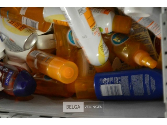 Inhoud bak partij douchegel - afbeelding 3 van  4