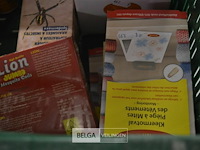 Inhoud bak partij ongedierte bestrijder - afbeelding 5 van  5