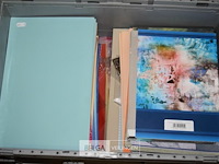 Inhoud bak schriften, kaften, mappen,… - afbeelding 1 van  4