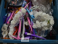 Inhoud bak strooigoed carnaval - afbeelding 2 van  4