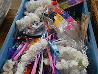 Inhoud bak strooigoed carnaval - afbeelding 1 van  4