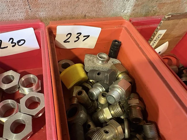 Inhoud bakje - afbeelding 1 van  1