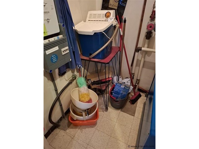 Inhoud berging - afbeelding 1 van  1