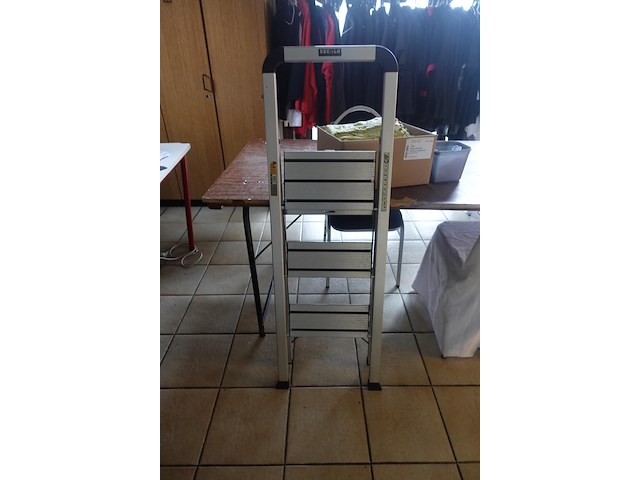 Inhoud bergruimte - afbeelding 4 van  8