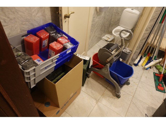 Inhoud bergruimte - afbeelding 3 van  10