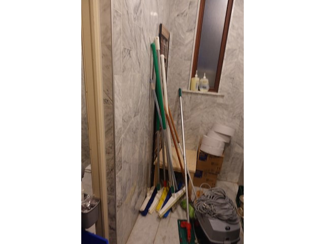 Inhoud bergruimte - afbeelding 4 van  10