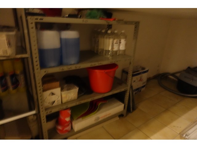 Inhoud bergruimte - afbeelding 9 van  10