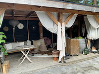 Inhoud buiten lounge - afbeelding 1 van  21