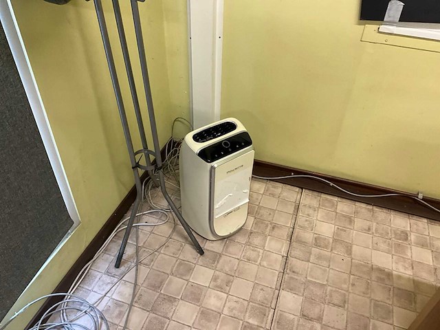 Inhoud bureau 4 - afbeelding 9 van  9