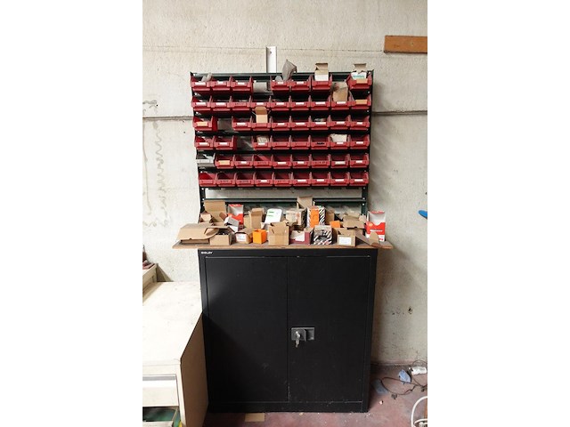 Inhoud bureau atelier - afbeelding 3 van  20