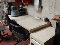 Inhoud bureau atelier - afbeelding 5 van  20