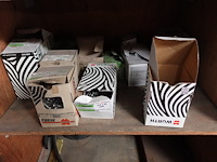 Inhoud bureau atelier - afbeelding 19 van  20