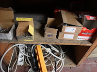 Inhoud bureau atelier - afbeelding 20 van  20