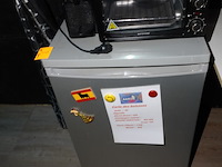 Inhoud bureau ruimte - afbeelding 3 van  4