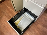 Inhoud bureau - afbeelding 8 van  21