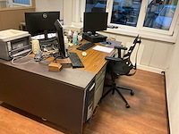 Inhoud bureau - afbeelding 21 van  21