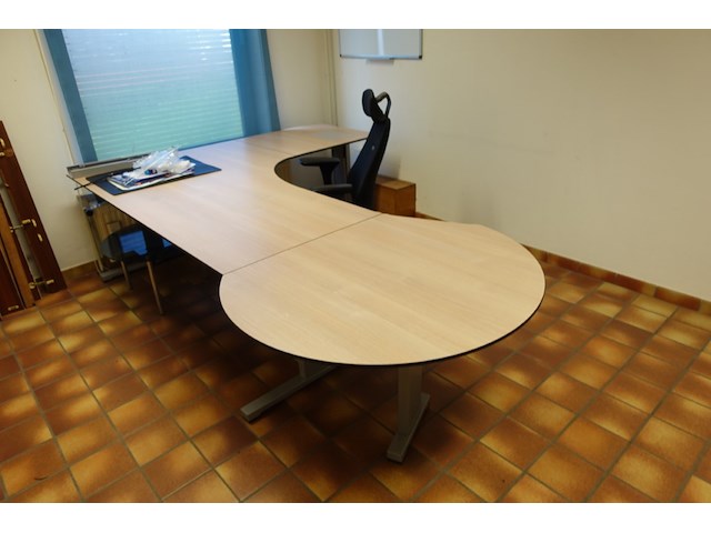 Inhoud bureau - afbeelding 4 van  7