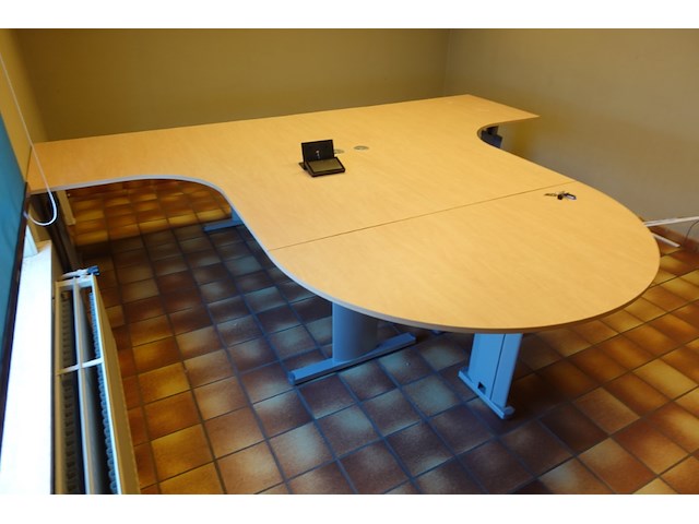 Inhoud bureau - afbeelding 2 van  2