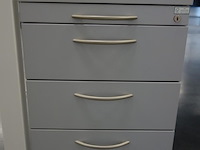 Inhoud bureau - afbeelding 2 van  10