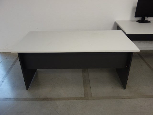 Inhoud bureau - afbeelding 5 van  10